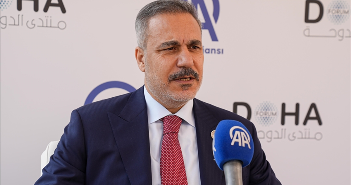 فيدان: توقع تخلي "حماس" عن سلاحها في أول مرحلة من الاتفاق ليس واقعياً 
